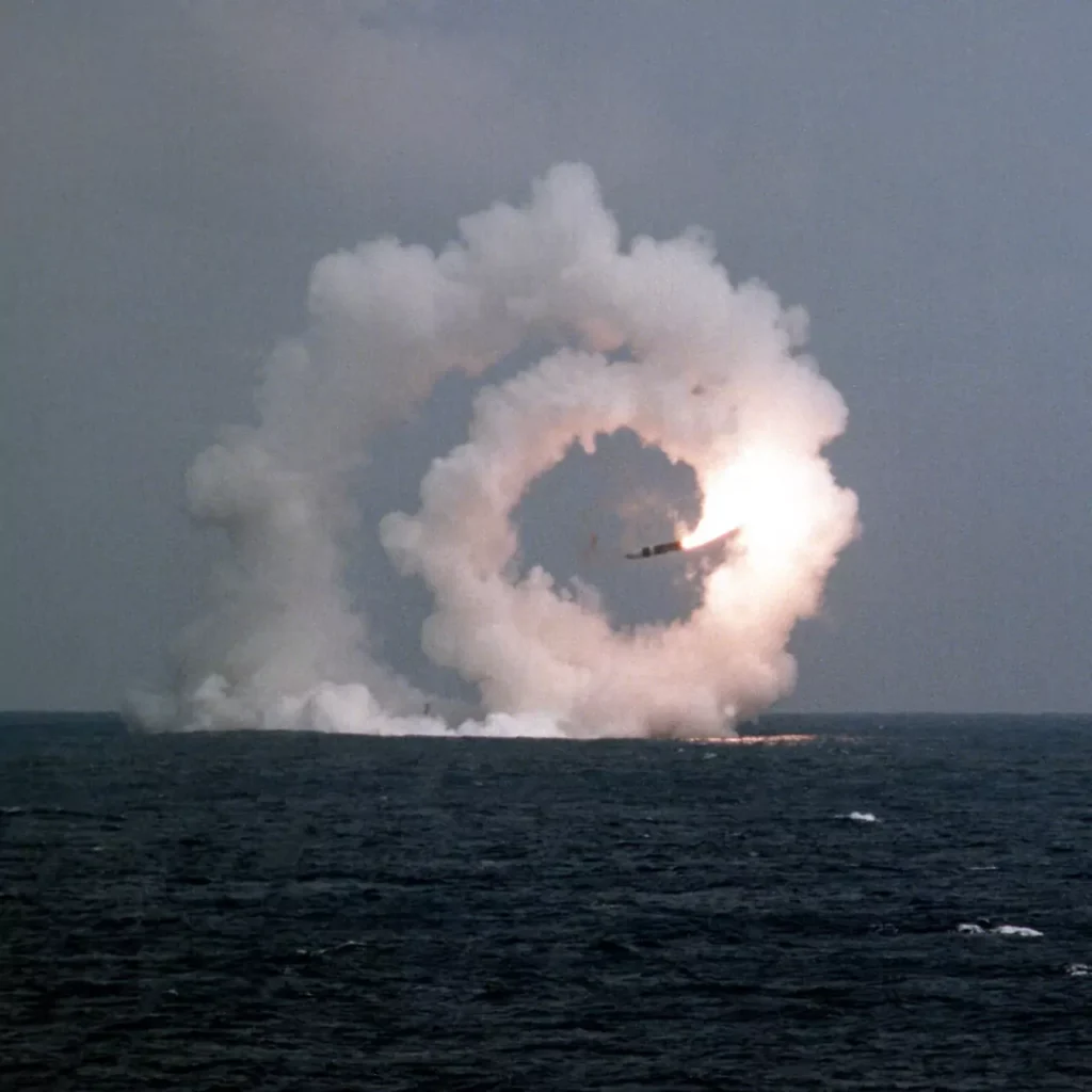 On 21 March 1989, the first submarine launch of a Trident D5 resulted in a failure. The missile spined out of control after being launched from the nuclear-powered strategic missile submarine USS TENNESSEE (SSBN-734)