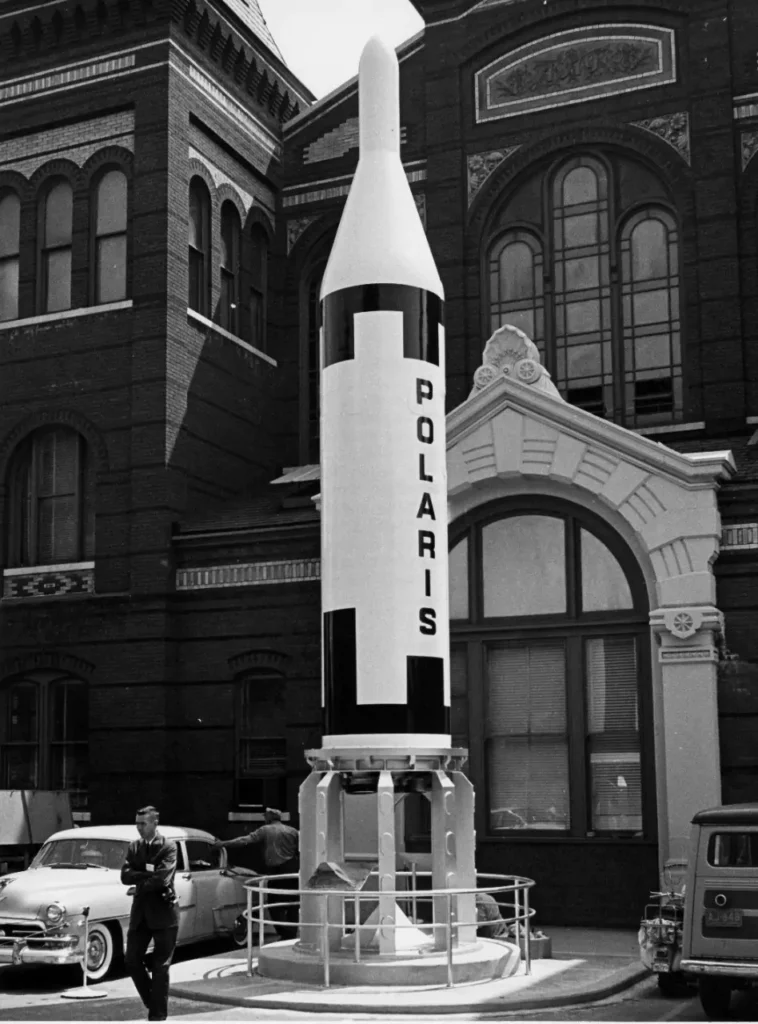 Model of the Polaris A-1 missile displayed outside the Smithsonian Institute.