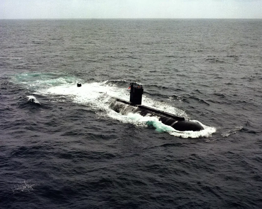 USS DOLPHIN (AGSS-555) was the test bed for the BQS-15.