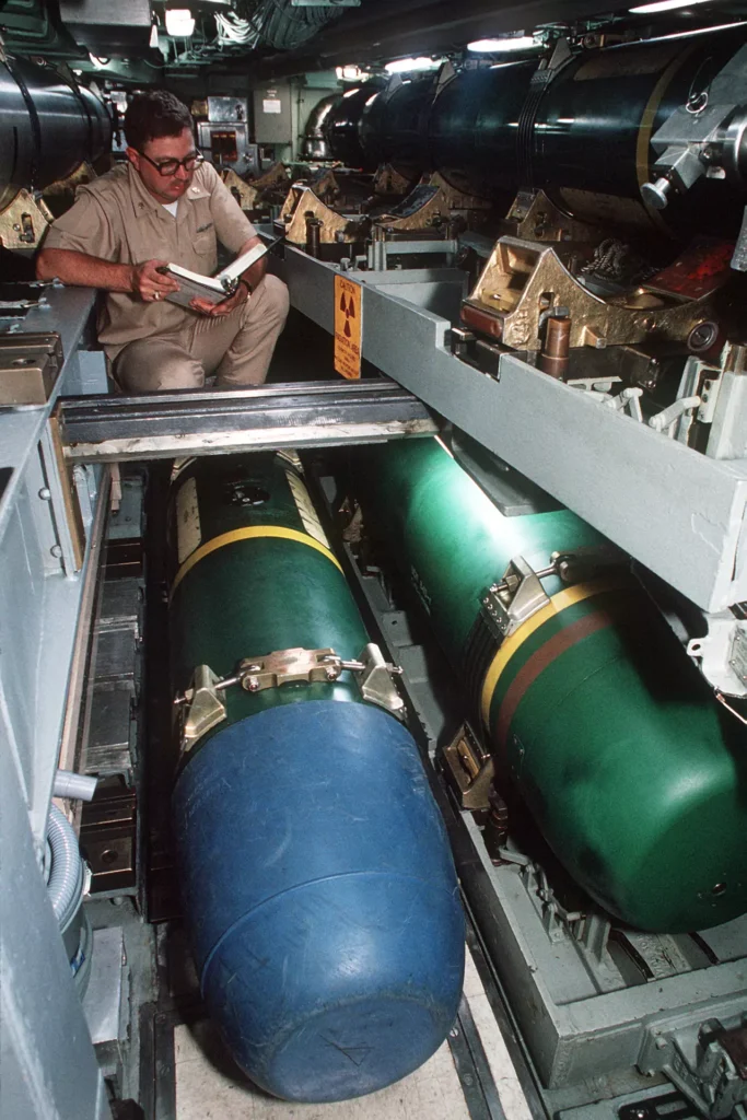 Mark 48 torpedoes aboard the USS OKLAHOMA CITY (SSN-723)